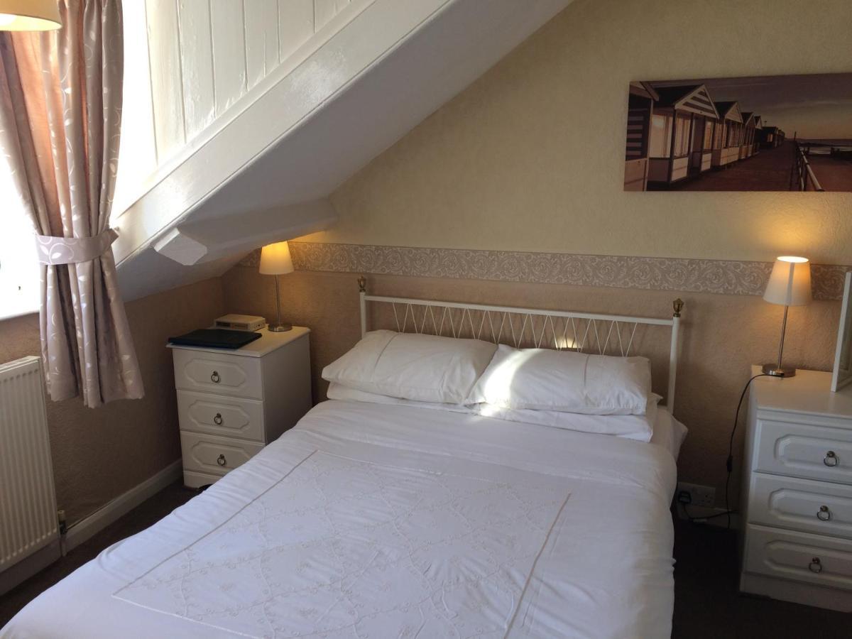 Bed and Breakfast The Whiteley Scarborough Exterior foto